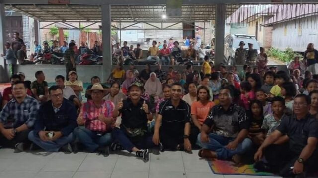 Ket. Foto: Kunjungan Kerja Wakil Bupati Karo Theopilus Ginting ke Desa Narigunung I Kecamatan Tiganderket, Kabupaten Karo.(foto/ist)