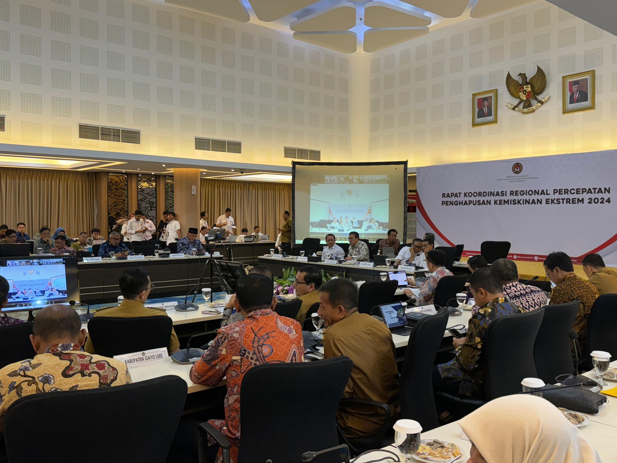 Rapat Koordinasi (Rakor) regional upaya percepatan penghapusan kemiskinan ekstrem 2024.(ist)