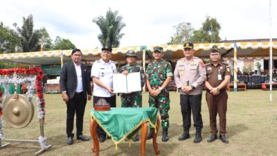 Penutupan TMMD ke - 124 di Kabupaten Dairi.(ist)