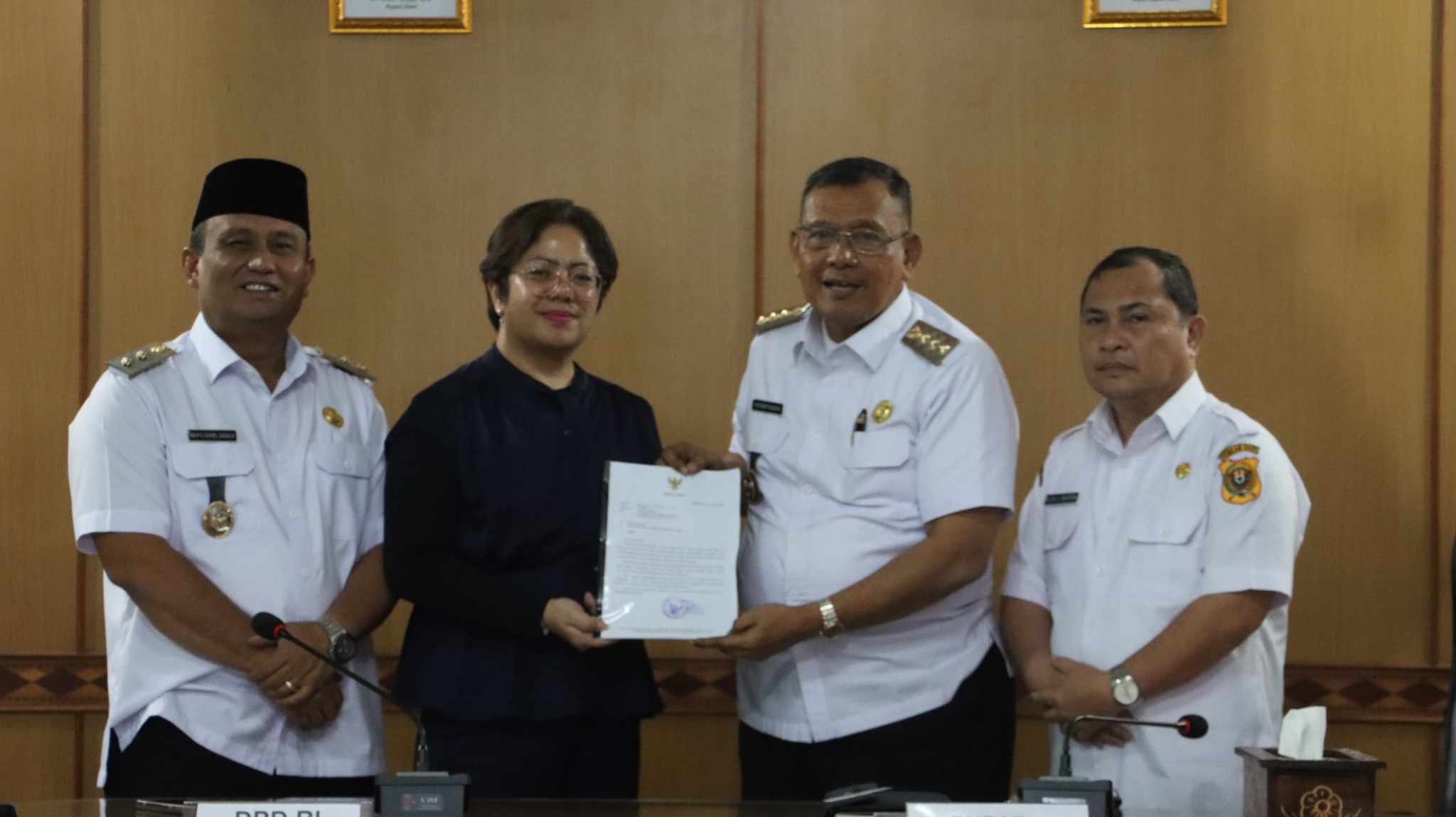 Kunjungan kerja Ketua Komite II Dewan Perwakilan Daerah Republik Indonesia (DPD RI) Badikenita Sitepu di Kantor Bupati Dairi.(ist)